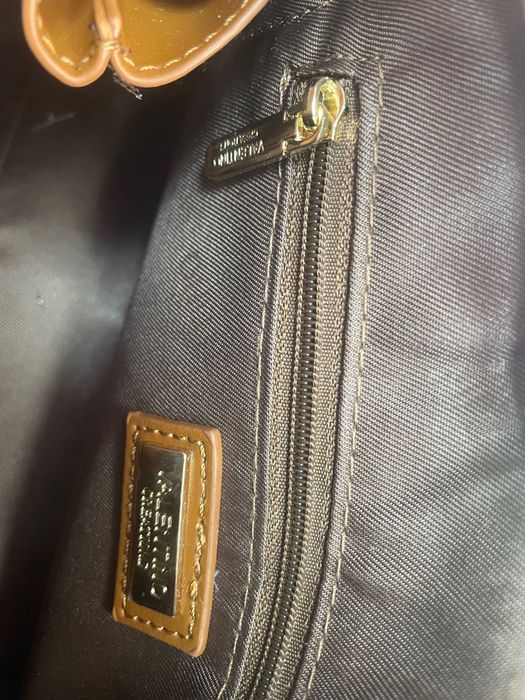 Дамска чанта от естествена кожа Valentino