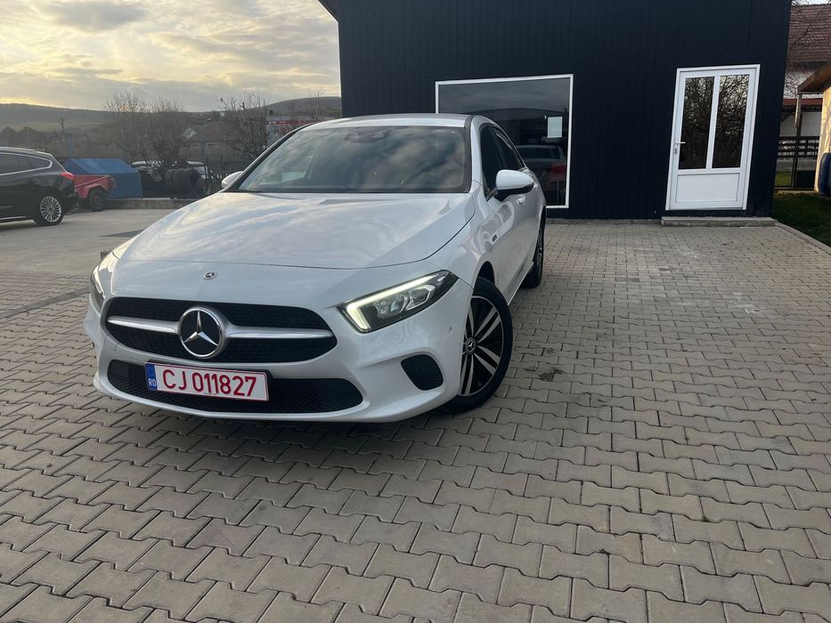 Mercedes-Benz A 250 Mercedes Benz 250e