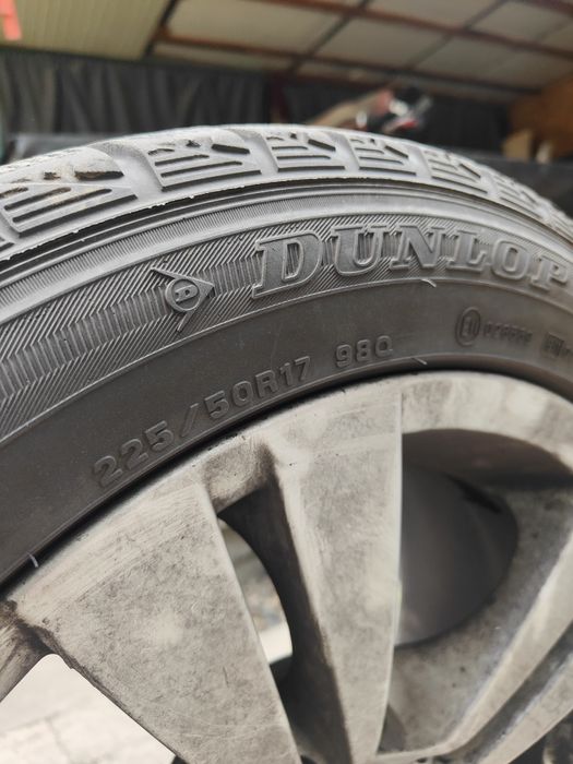 Продам диски с резиной оригинал бмв е60