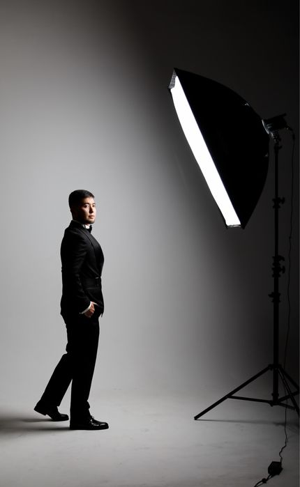 Ақтөбе-тамада. Актобе-асаба. Домбыра-баян-гитара.