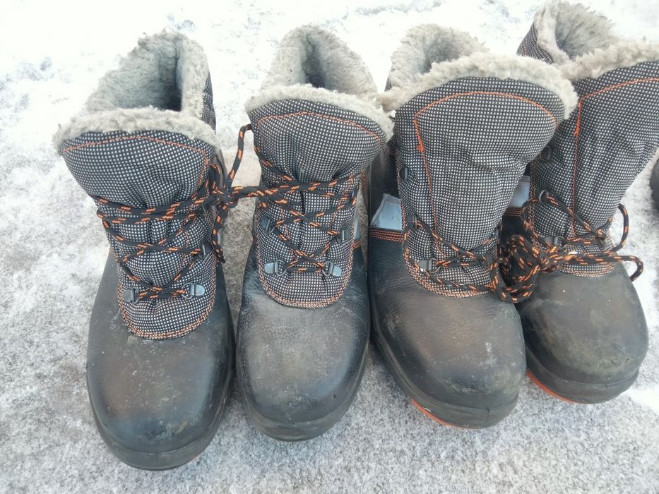 Ботинки рабочие зимние.