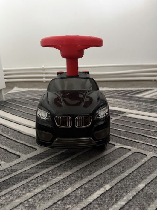 Masinuta Ride-On pentru Copii Car Rider
