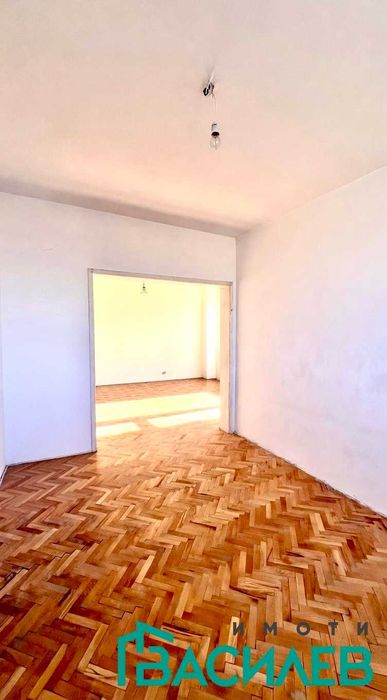 Продава 2-СТАЕН град София, Гео Милев