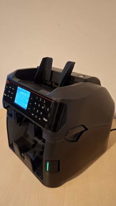 NC7100 cu cablu de alimentare CA NOUA ! (18 ore de functionare)