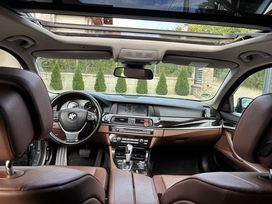 BMW F11 2012 520D Impecabil