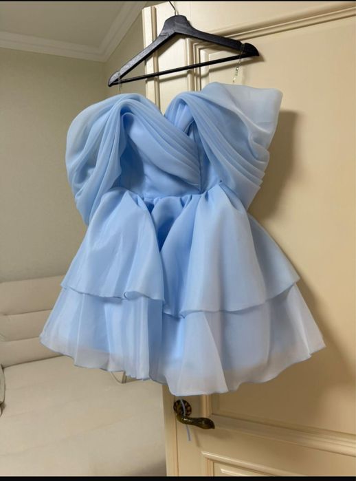 Продам выпускное платье