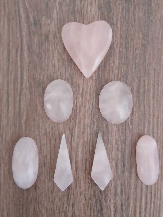 кристали, минерали, камъни