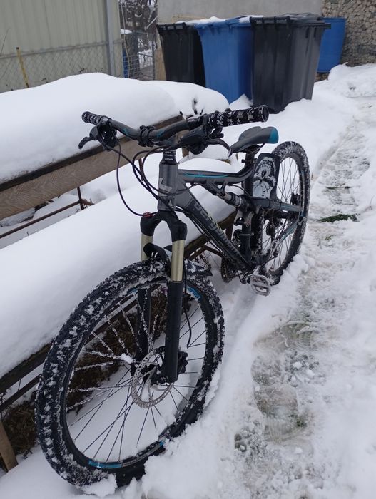 Bicicleta full suspension bergamont pe aer