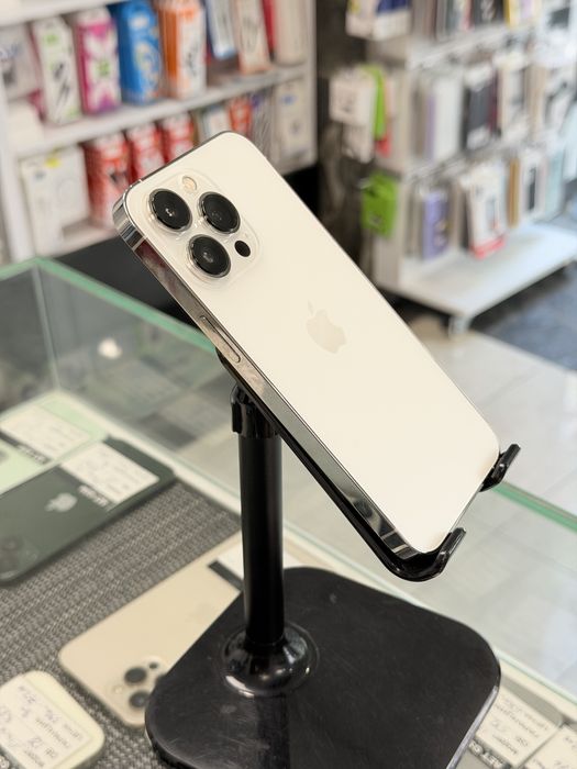 Apple iPhone 13 Pro 256GB White