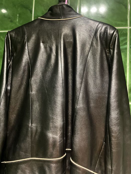 Куртка  кожаная.