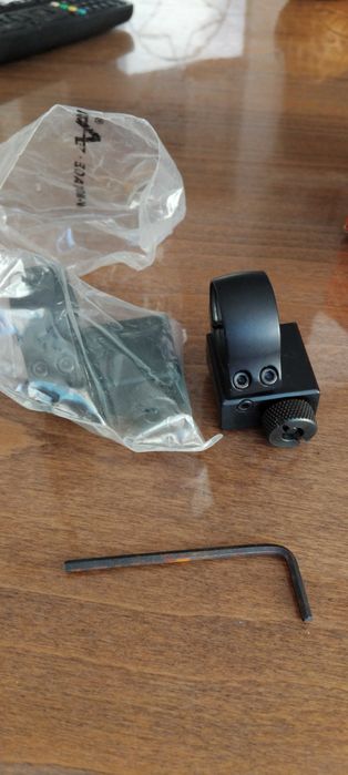 Монтаж за оптика