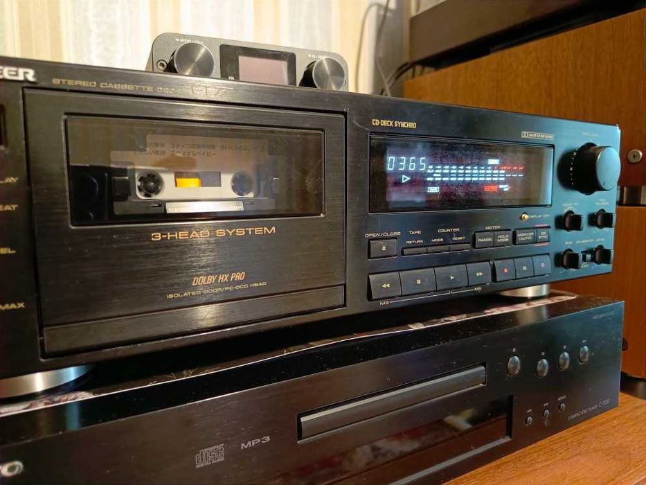 Кассетная приставка Pioneer CT-757
