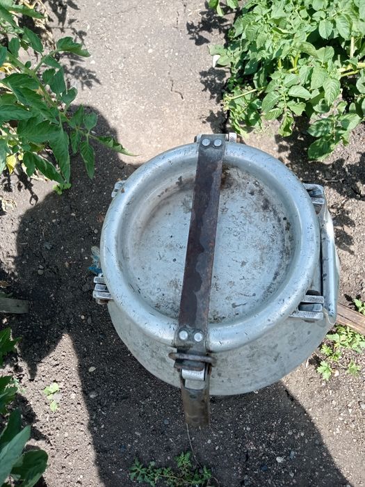 Алюминиевая фляга 20 литров.