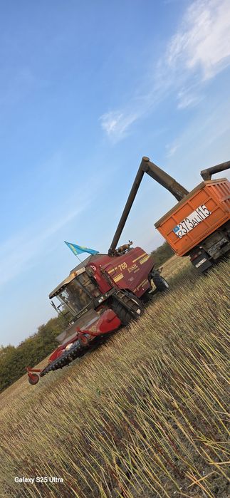 Комбаин Есиль 760 отличное состояние