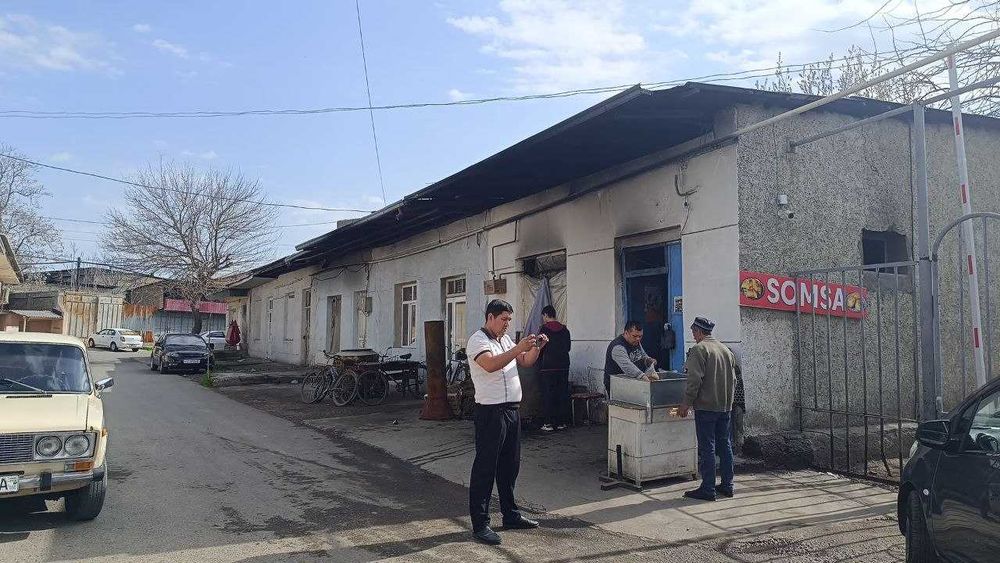 Арендага Дукон берилади Пискент центр бозорда жойлашкан без ремонт