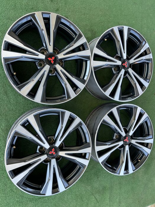 5x114,3 18 оргинални nissan. Mitsubishi honda hundai kia toyota mazda renault