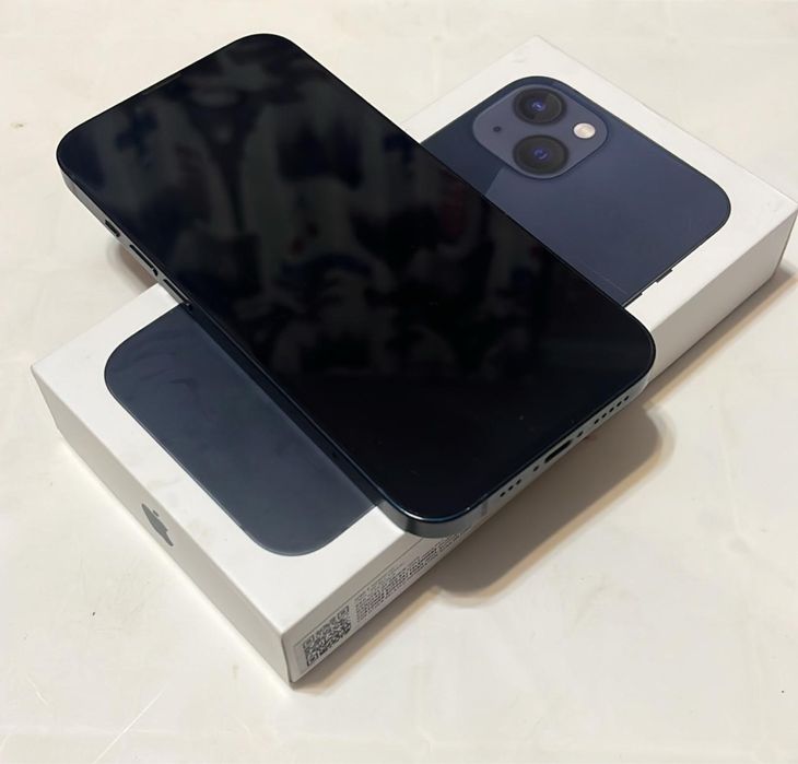 Продам iPhone 13 128gb