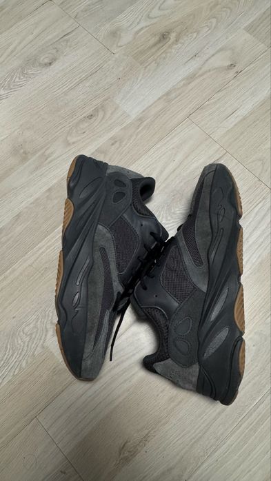 Yeezy 700 V2 Utility Black