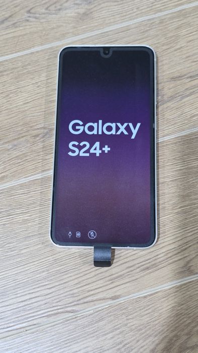 Samsung s24 plus новый