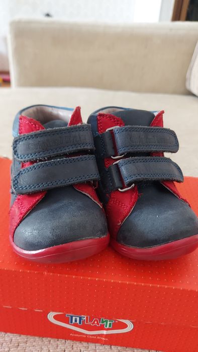 Детская обувь на мальчика