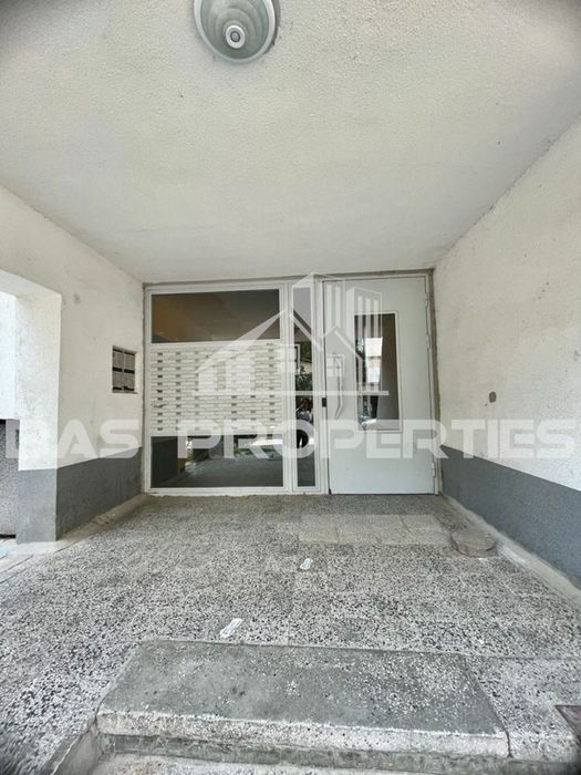 Продава се Четиристаен апартамент в София, Красно село - 100 кв.м за 2600 €/кв.м - Снимка #5