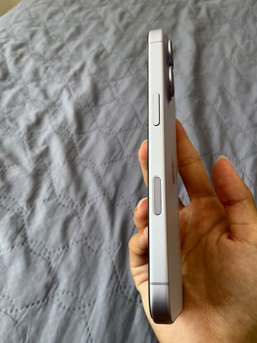 продается Iphone 17 256gb