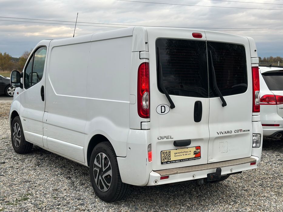 Opel vivaro 2.0cdti AUTOMAT Garantie Rate