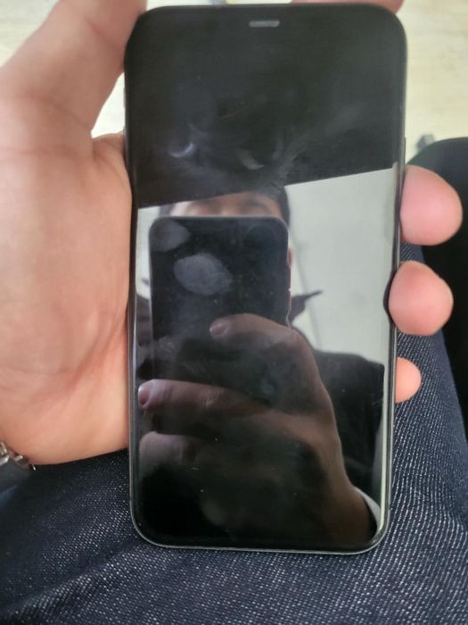 Айфон 11 128 гб.