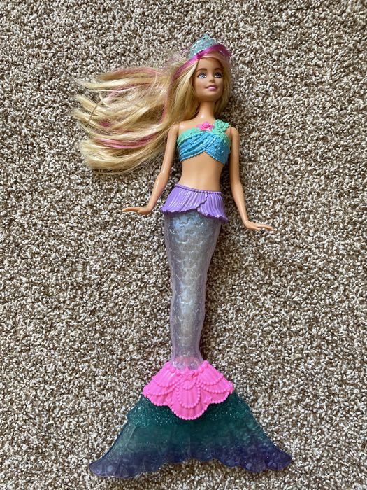 Куклы принцессы и Барби