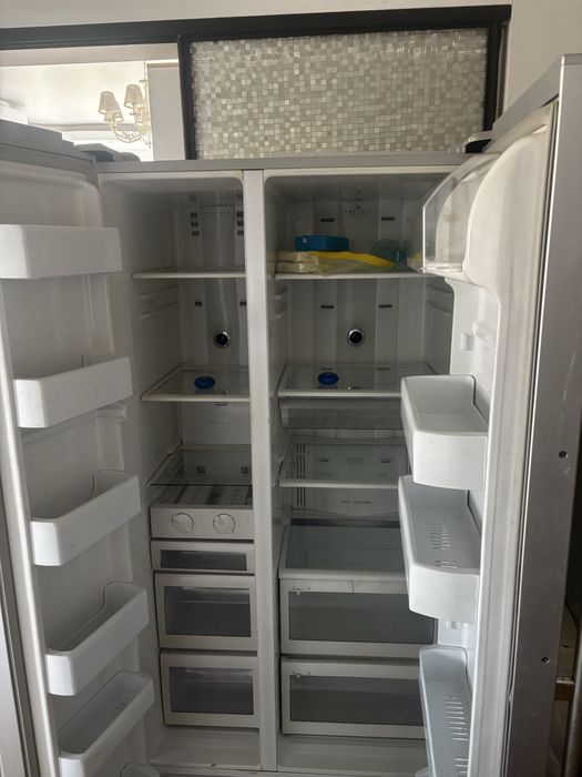 Продам холодильник samsung