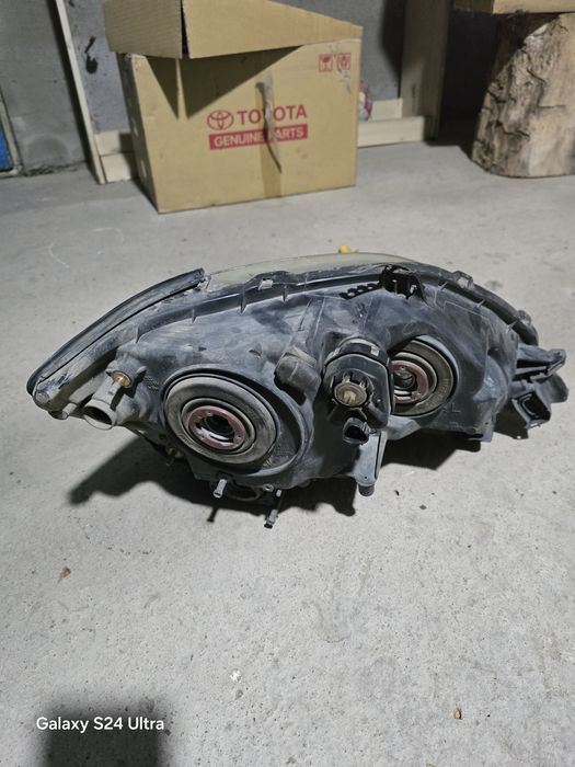 Фары лексус б/у,