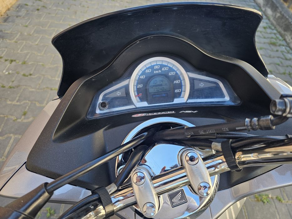 Vând scuter honda pcx 125