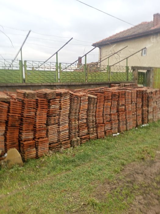 Цигли с двоен канал Мизия