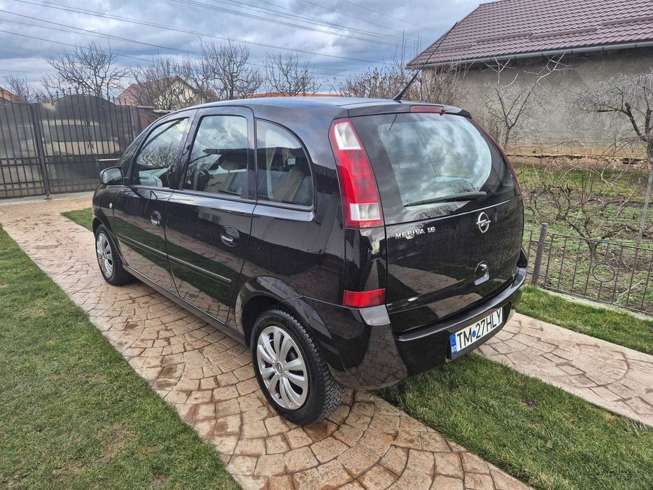 Opel Meriva 1.6 Benzina 2003 Automata
