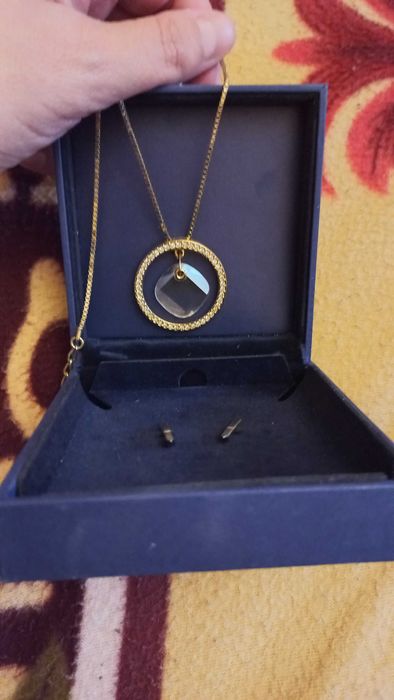 Медальон Swarovski оригинален