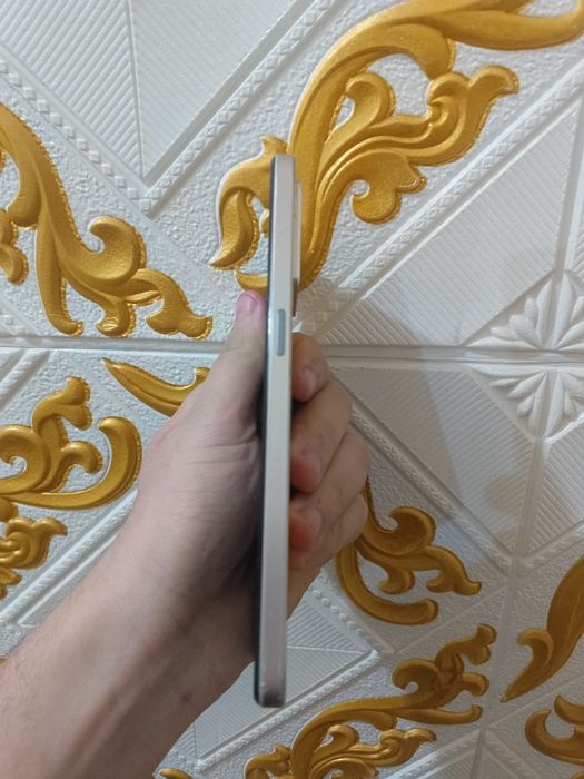 OPPO RENO 7 sotiladi