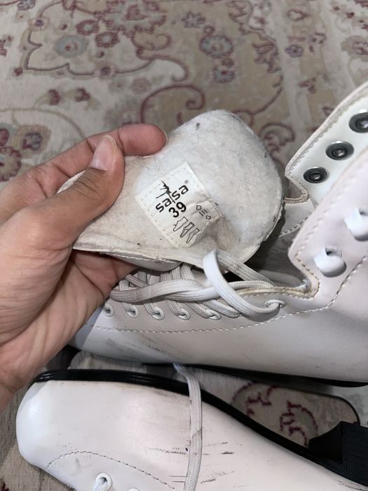 женские коньки salsa. 39 размер