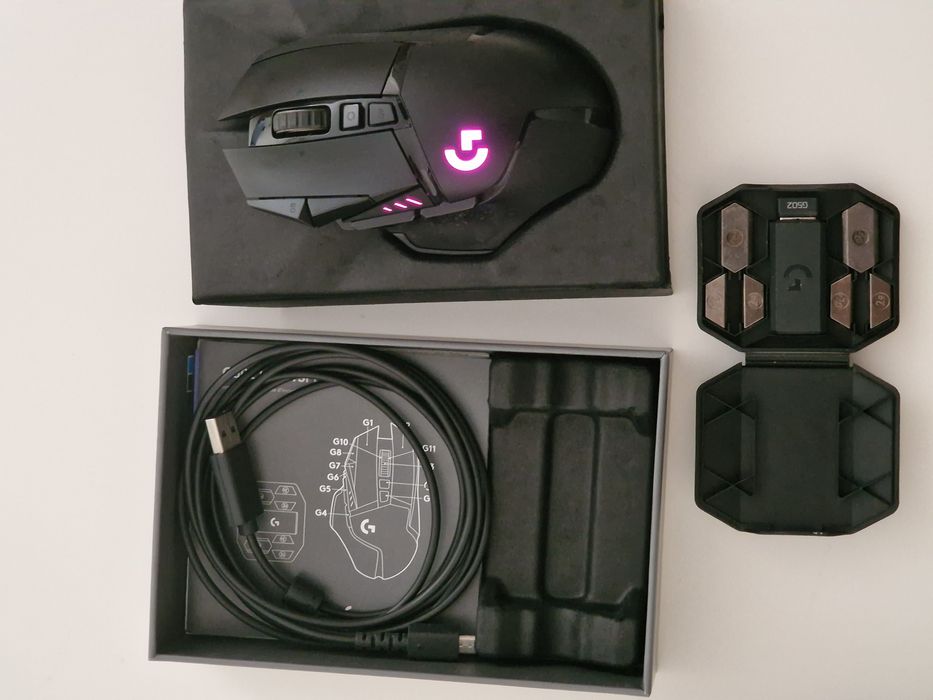 Logitech G502 wireless