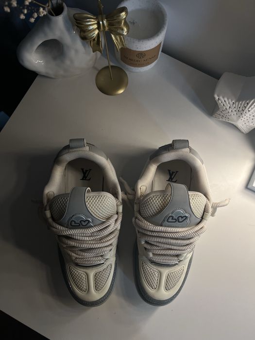 Lv Skate.