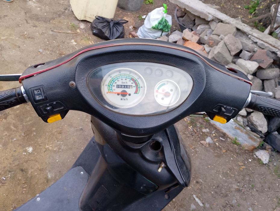 Продам обмен скутер