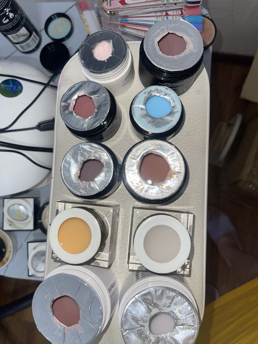 Продам материалы для маникюра