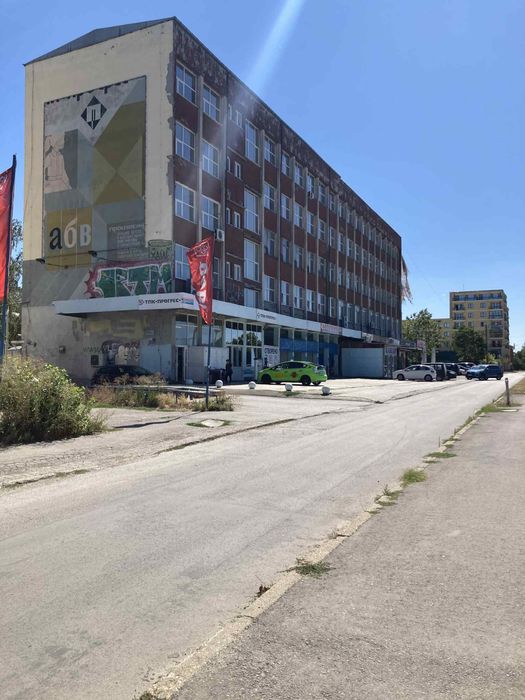 Продава се Промишлена сграда в Русе, Дружба 3 - 816 кв.м за 2819 €/кв.м - Снимка #4