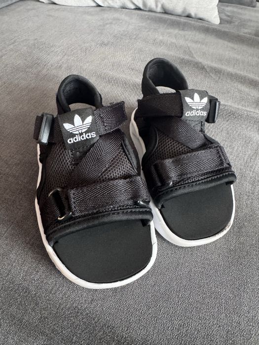Детски сандали Adidas 23 номер