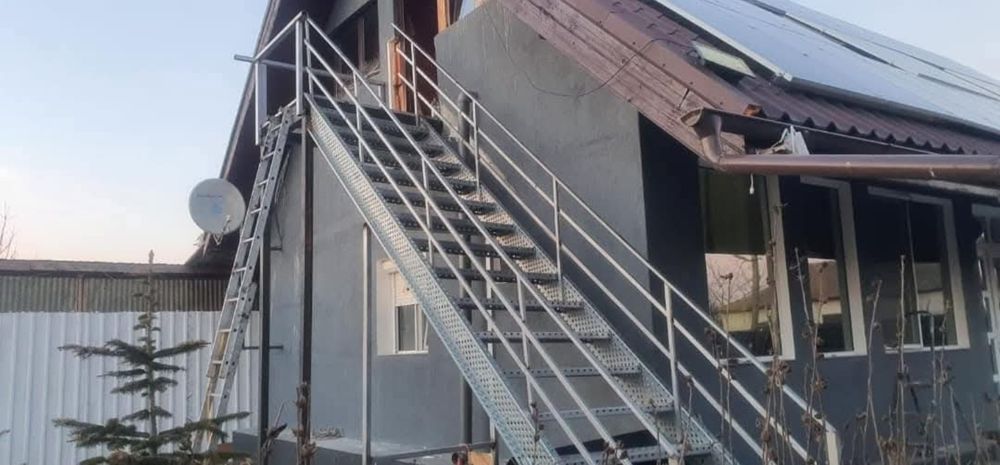 scarii metalice zincate exterioare și pentru incendii , platforme, pod