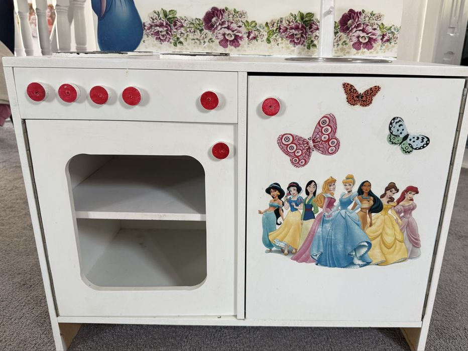 Bucatarie de jucarie