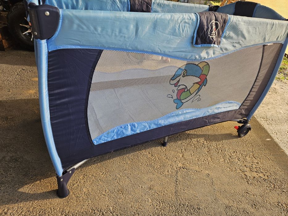 Манеж складной ( мобильный)