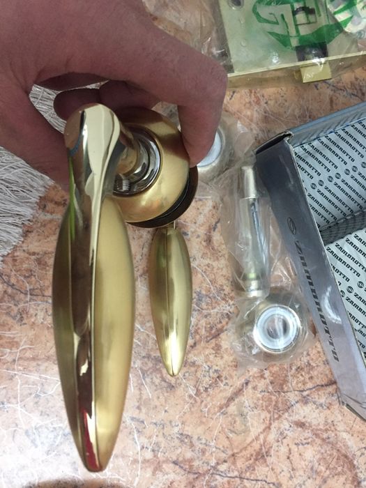 Ручка межкомнатная