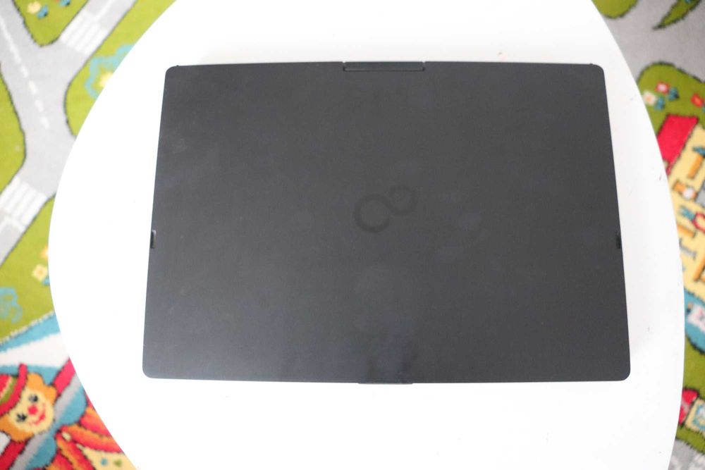 Laptop Fujitsu T939