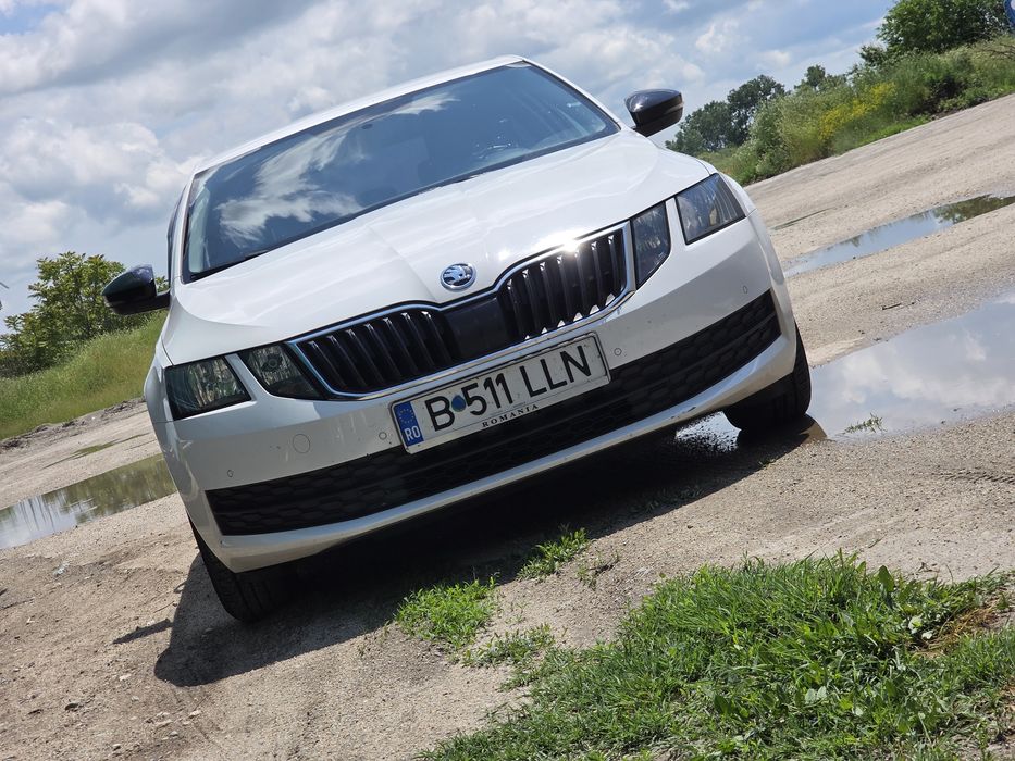 SKODA Octavia 2018 — imagine 4
