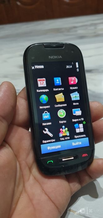 Telefon Nokia C7 sotaman